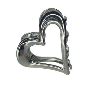 SINGLE METAL HEART CLAW CLIP (SILVER)